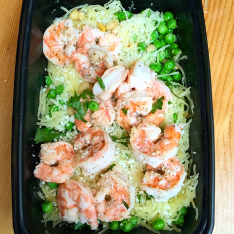 spaghetti squash with shrimp and peas